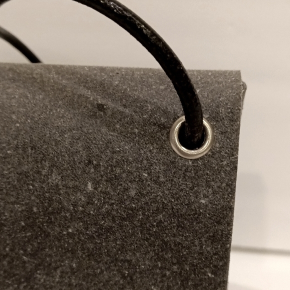 Walk With Me Brand Recycled Leather Triangle Bag Dreren Collection - Picture 9 of 12